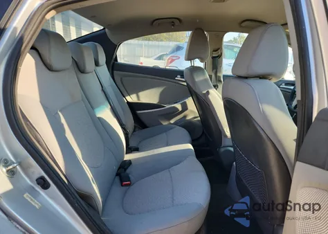 2013 Hyundai Accent Gls z USA, uszkodzony, nr VIN KMHCT4AE2DU299913